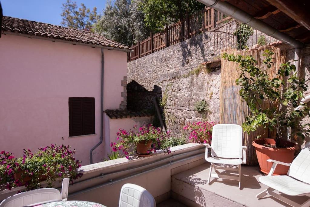 Il Ciclope Di Annalisa Apartment Alatri ภายนอก รูปภาพ
